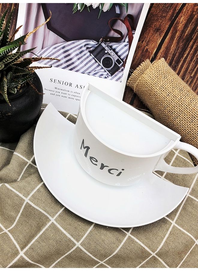 بيوينتي مصباح حائط بتصميم كوب أصفر 185x93x8مم - Image 4