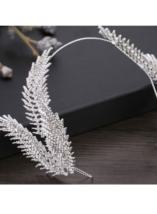 بيوينتي تاج مرصع بحجر الراين فضي 31سم - Image 3