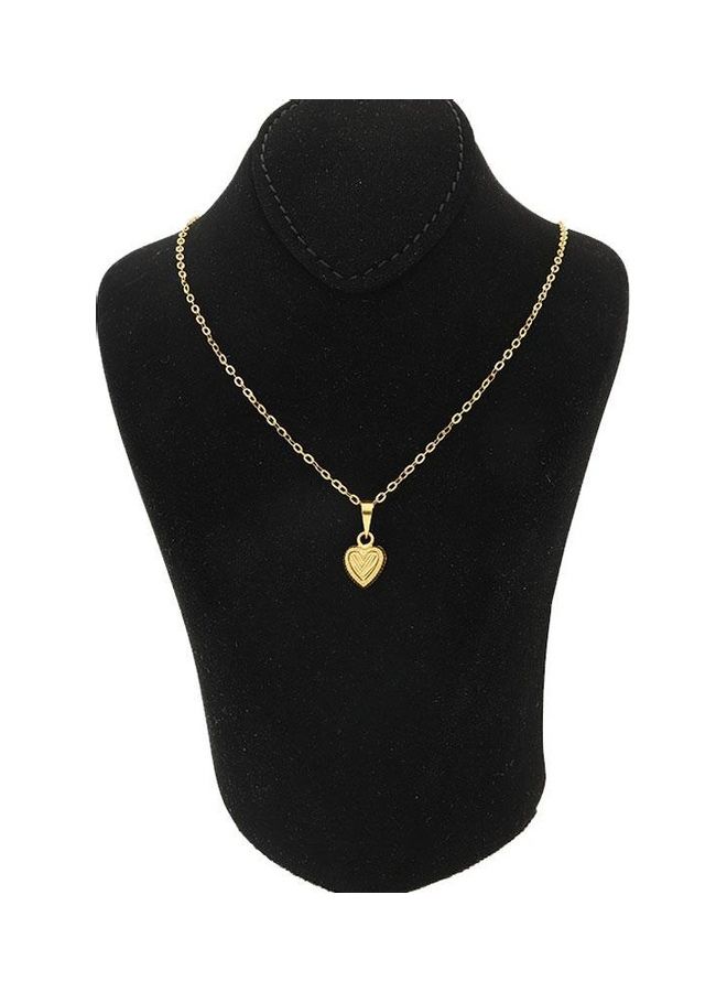 Chain Necklace With Heart Pendant