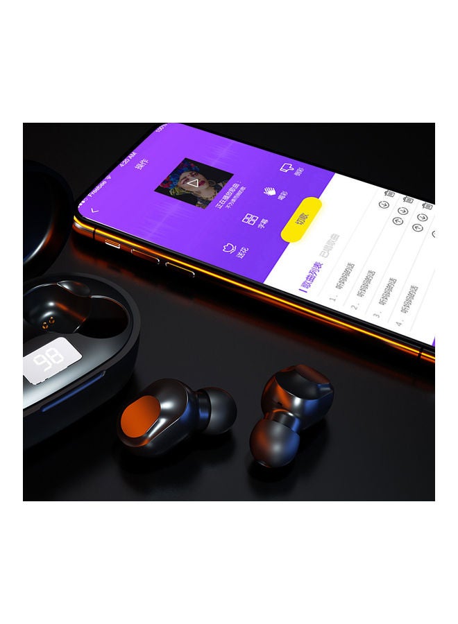 Lenovo XT91 TWS In-Ear Earphones With Mic And Charging Case White - Image 4