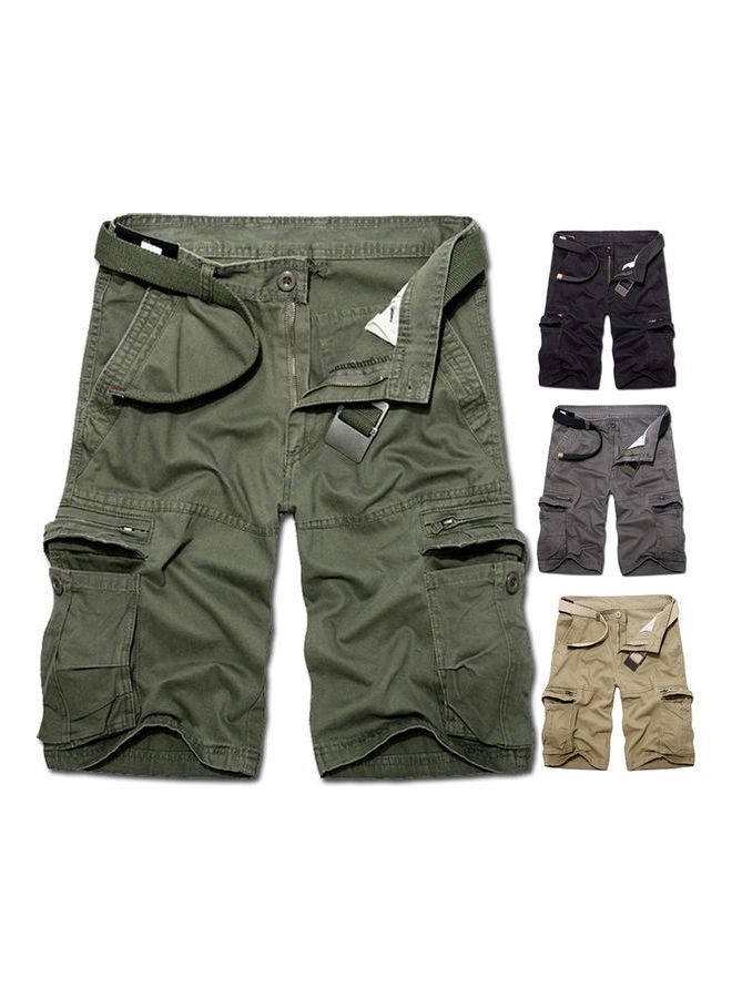 شورت كارجو سادة قصير كاجوال للرجال بجيوب متعددة يسمح بالتهوية أسود - Image 2