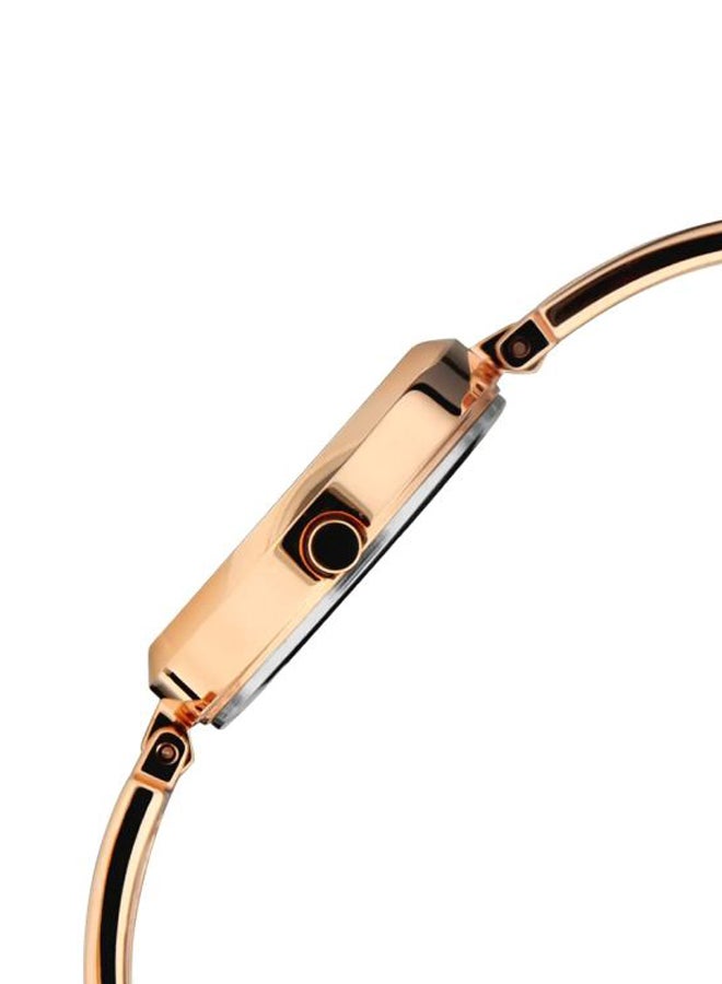 تيتان ساعة عقارب راجا بسوار معدني 
طراز T2622WM01 للنساء  - Image 3