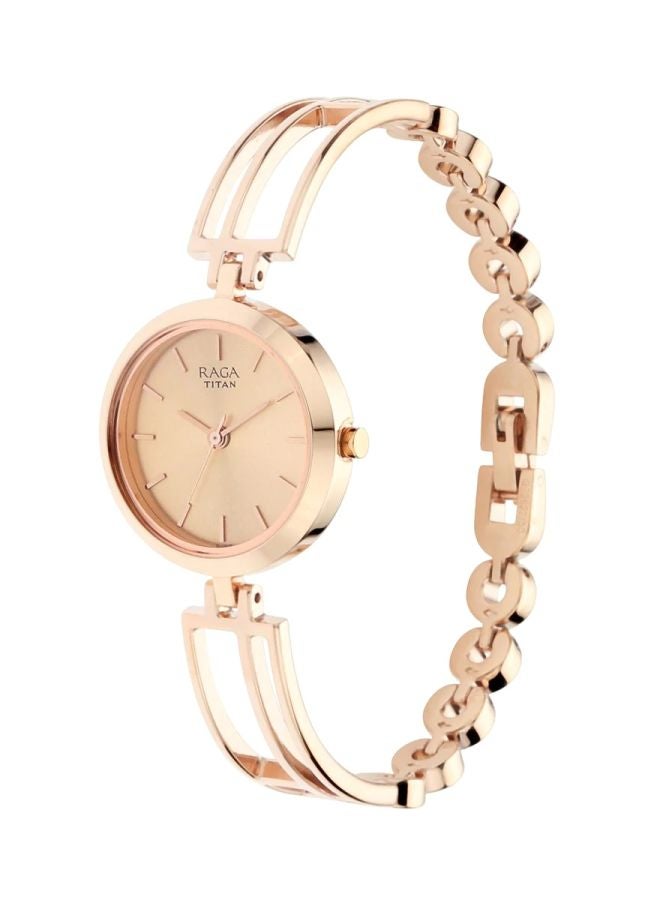 تيتان ساعة عقارب راجا بسوار معدني 
طراز T2622WM01 للنساء  - Image 4