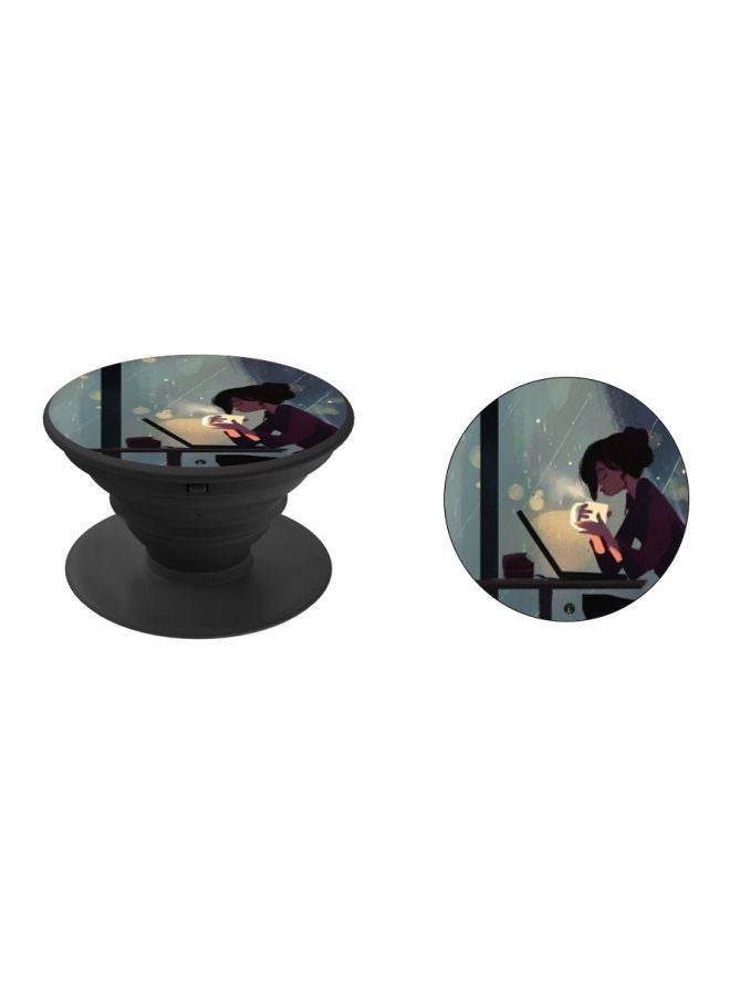 بي بي حامل هاتف على شكل مقبض أصابع منبثق بطبعة رسومات كرتونية أسود/رمادي/بيج - Image 2