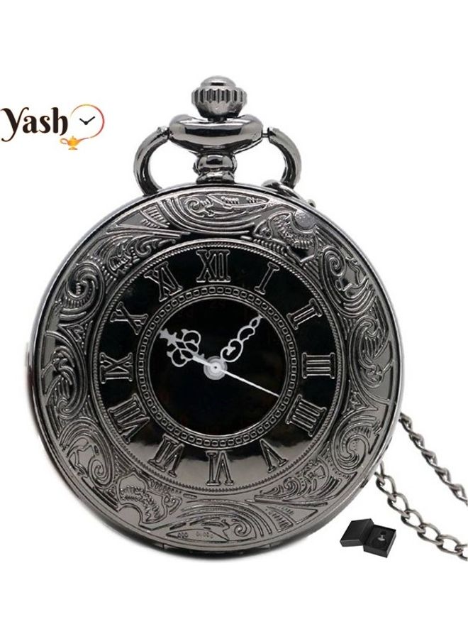 Retro Style Roman Number Engraved Quartz Pocket Watch - v1607252860/N42771070A_1