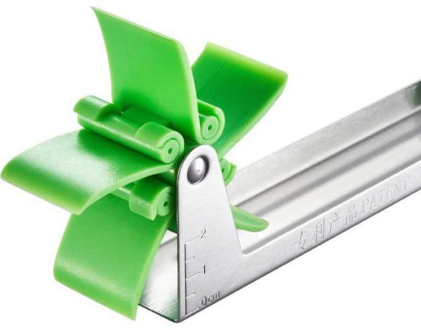 Stainless Steel Watermelon Cutter Green/Silver 22 x 10cm - Image 2