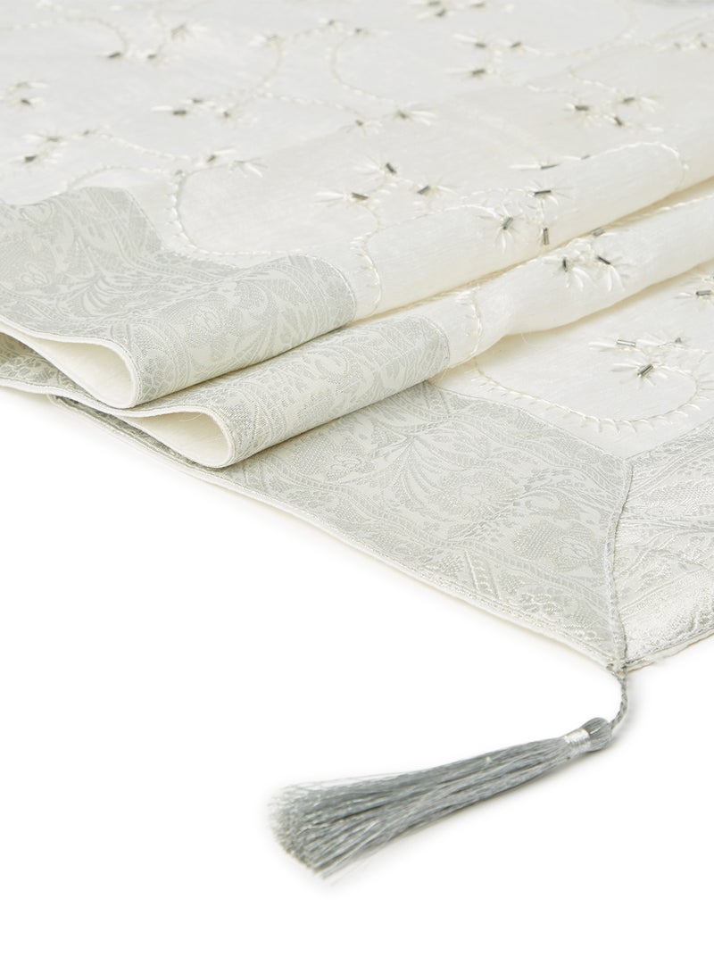 Ikras Decorative Fabric Runner White/Silver 50x150cm - Image 3