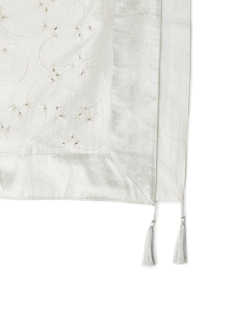 Ikras Decorative Fabric Runner White/Silver 50x150cm - Image 2