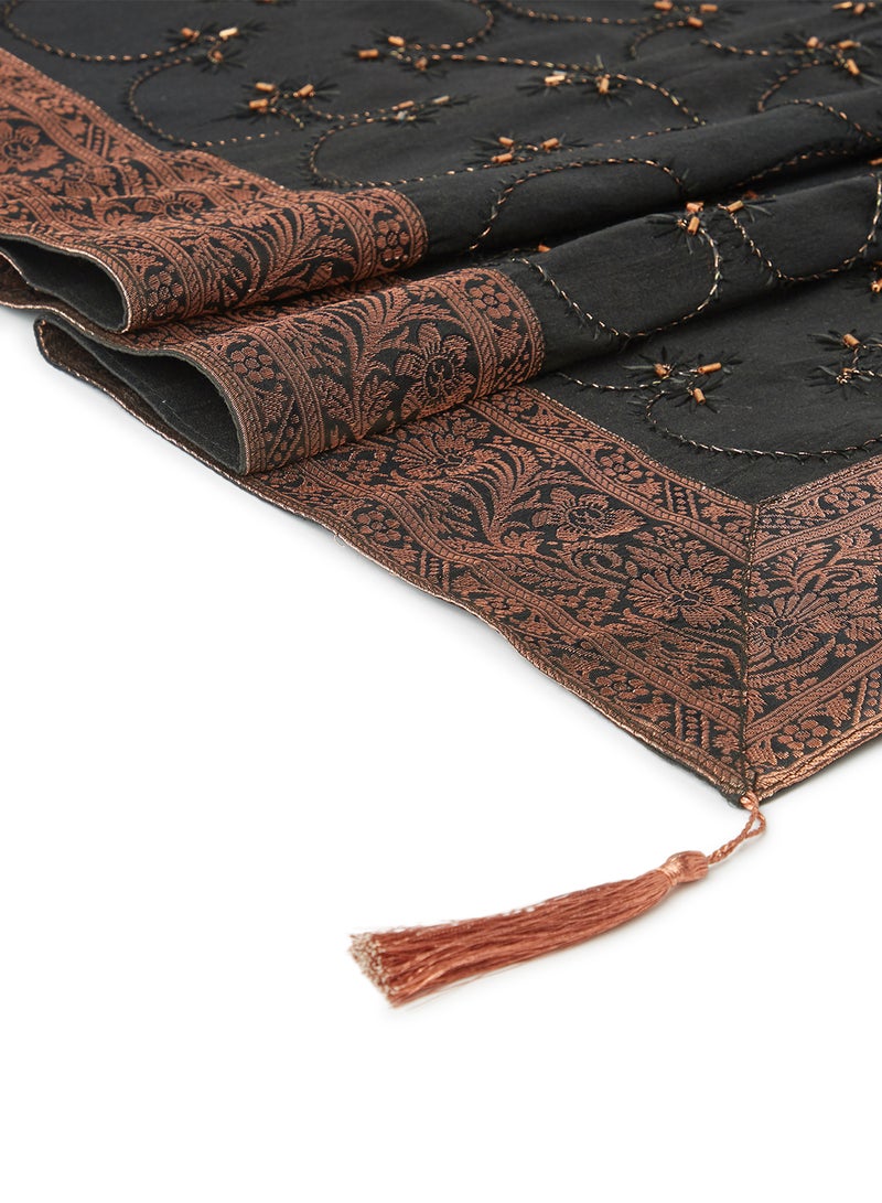 Ikras Decorative Fabric Runner Black/Gold 50x150cm - Image 3