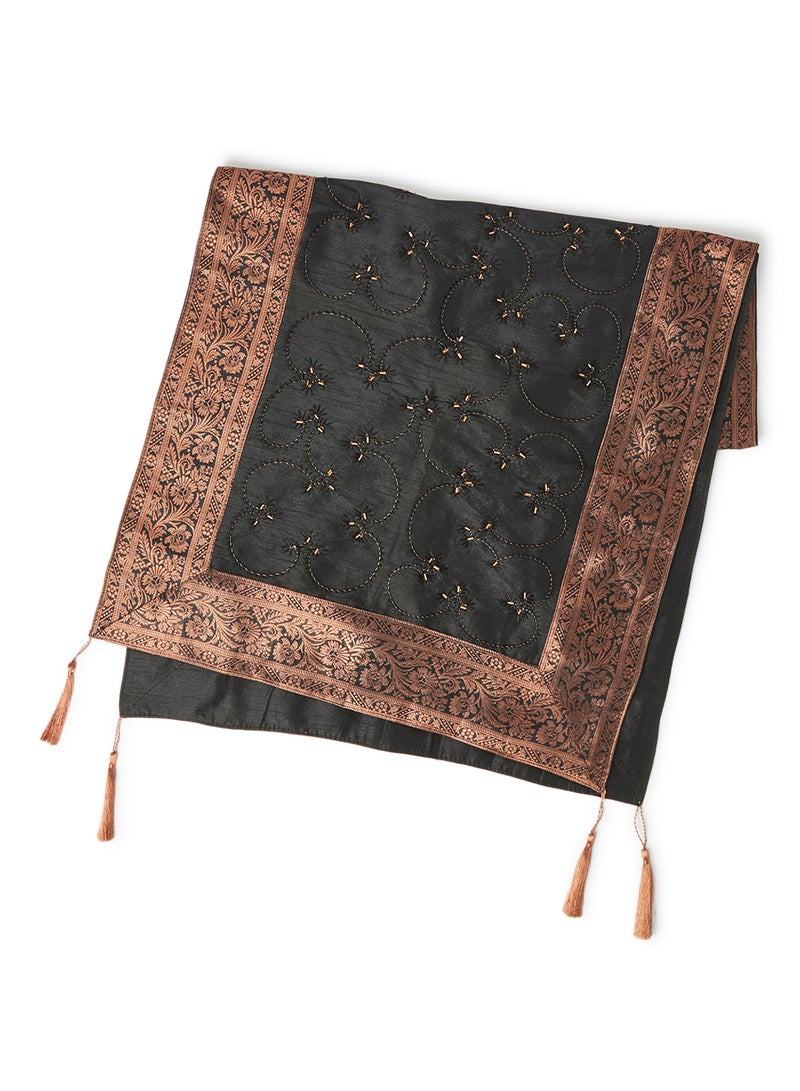 Ikras Decorative Fabric Runner Black/Gold 50x150cm - Image 1