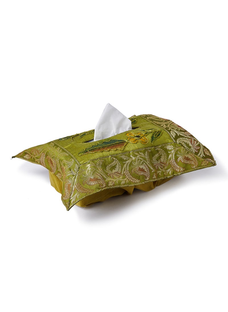 Ikras 4-Piece Embroidered Runner With Placemat And Tissue Box Set Green 100x50cm - Image 3