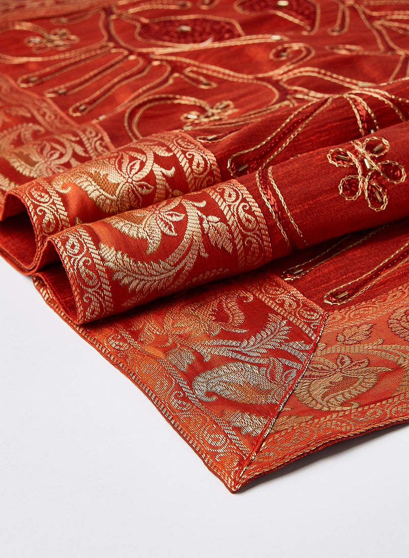 Ikras - 5-Piece Embroidered Placemat and Table Runner Set Red - Image 1