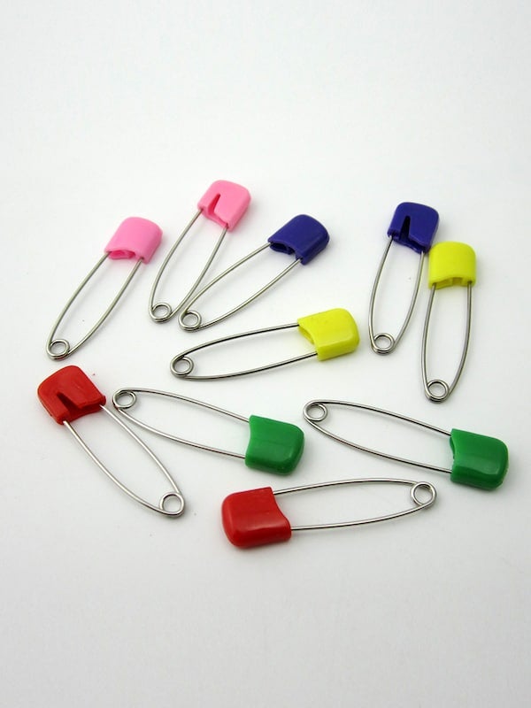 10 Pieces Nappy Pins - Image 5