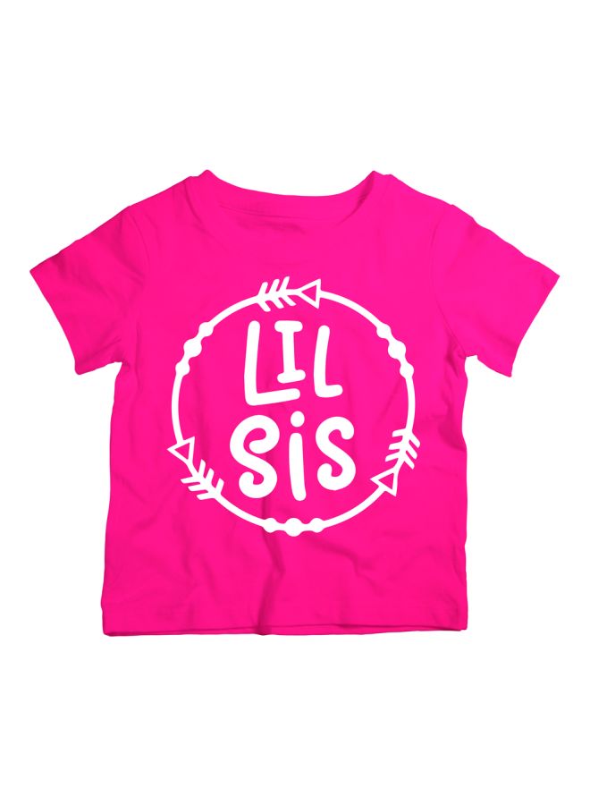 توينكل هاندس تيشيرت بطبعة "Lil Sis" وردي/أبيض - Image 1