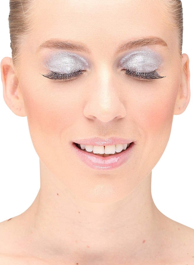 Essence - Melted Chrome Eyeshadow 04 Steel The Look - Image 1