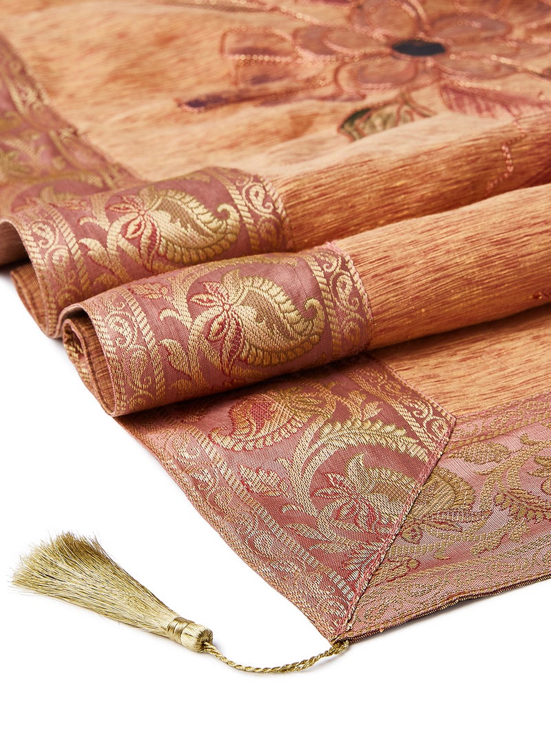 Ikras 4-Piece Embroidered Runner With Placemat And Tissue Box Set Beige 100x50cm  - Image 4