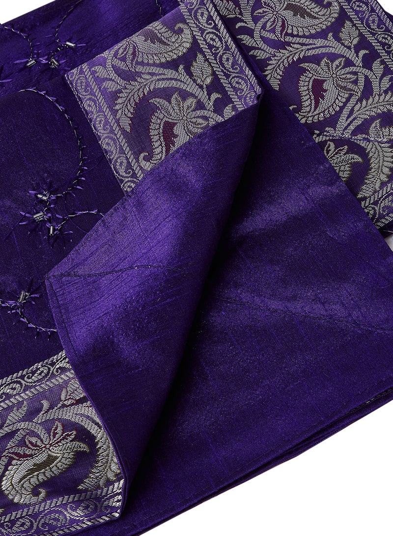 Ikras 5-Piece Embroidered Placemat and Table Runner Set Purple  - Image 2