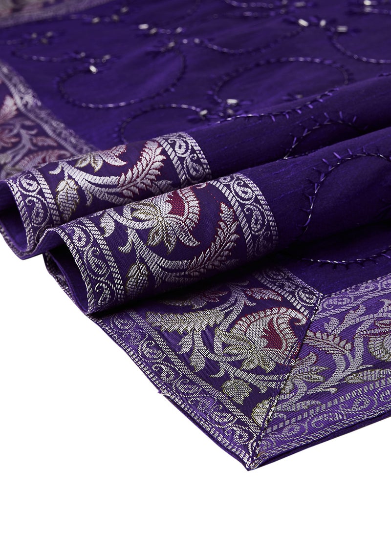 Ikras 5-Piece Embroidered Placemat and Table Runner Set Purple  - Image 3