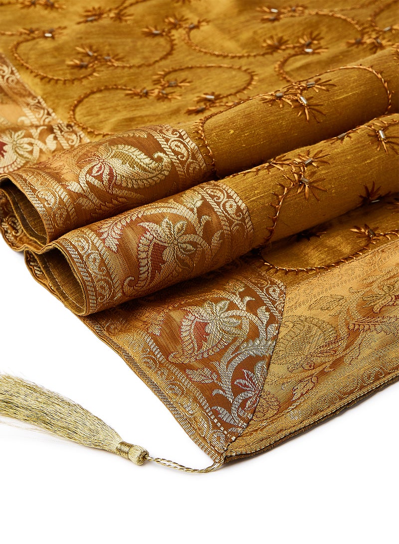Ikras 4-Piece Embroidered Runner With Placemat And Tissue Box Set Yellow 50x100cm - Image 4