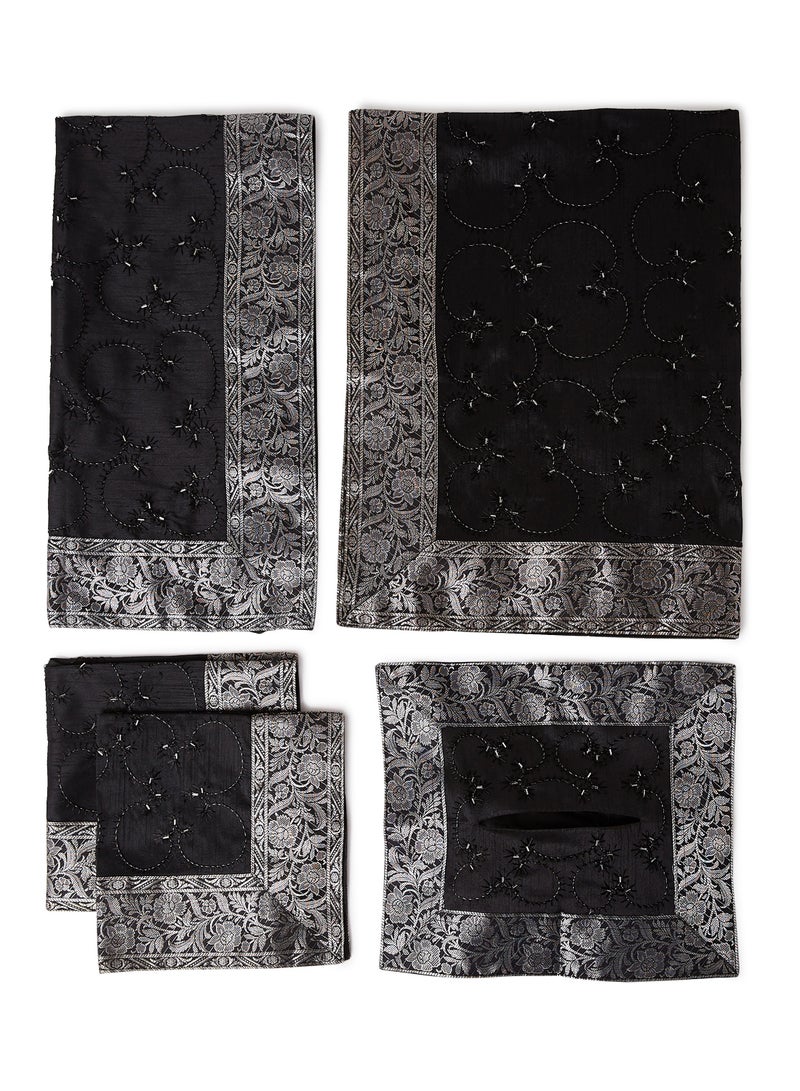 إيكراس طقم غطاء طاولة أسود/ رمادي - Image 1