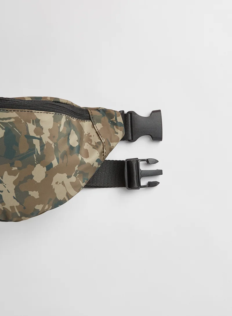 BRAVE SOUL Camo Print Bumbag Camo Print