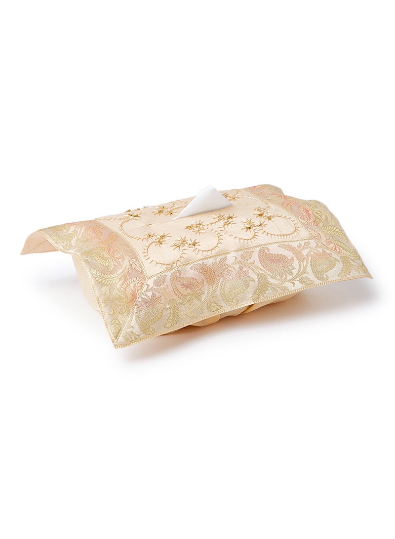 Ikras Table Cloth Set Beige  - Image 3