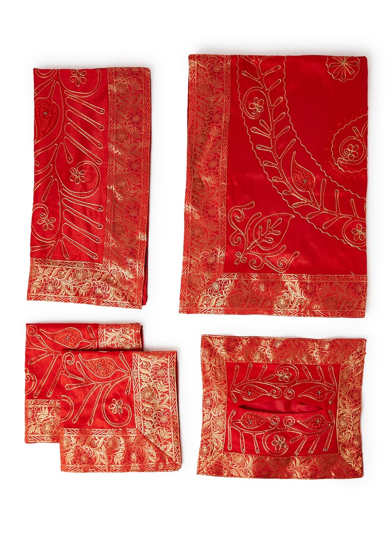 Ikras - Table Cloth Set Red - Image 1