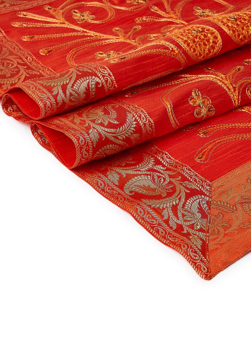 Ikras - Table Cloth Set Red - Image 1