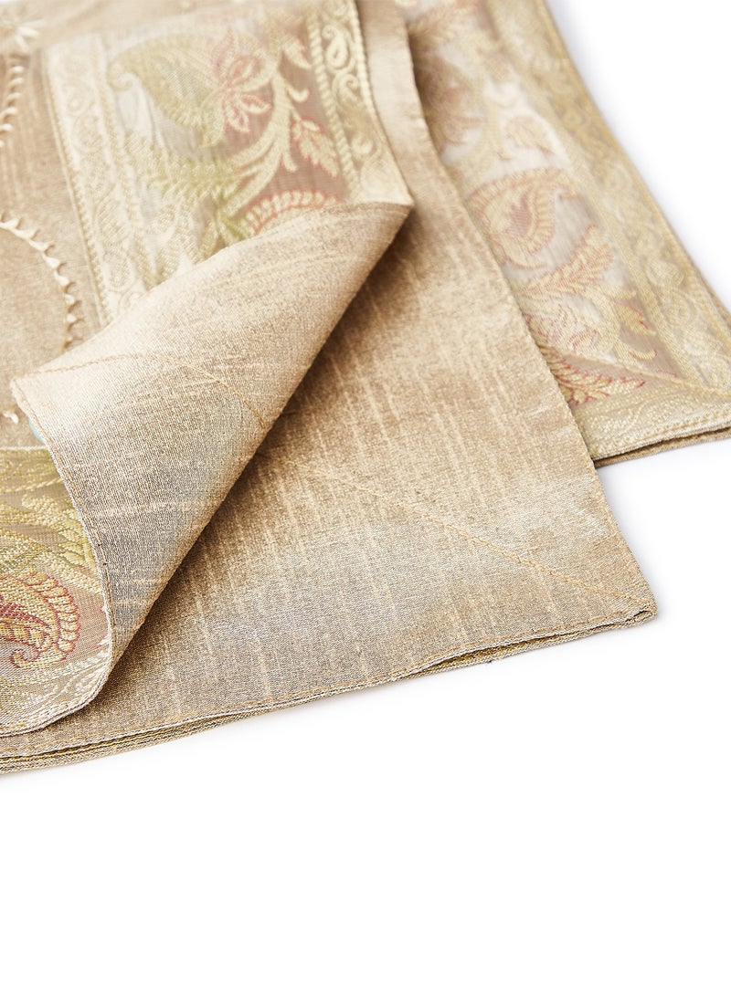 Ikras Table Cloth Set Beige  - Image 2