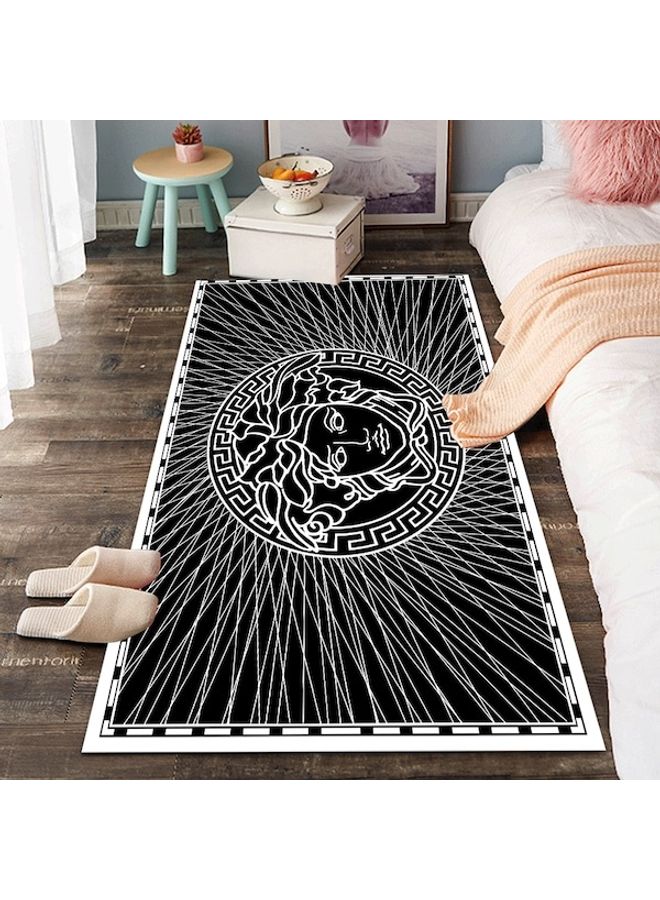 بساط ناعم ومستطيل الشكل بتصميم كلاسيكي وبسيط على شكل وجه أسود 60x90سم - Image 3