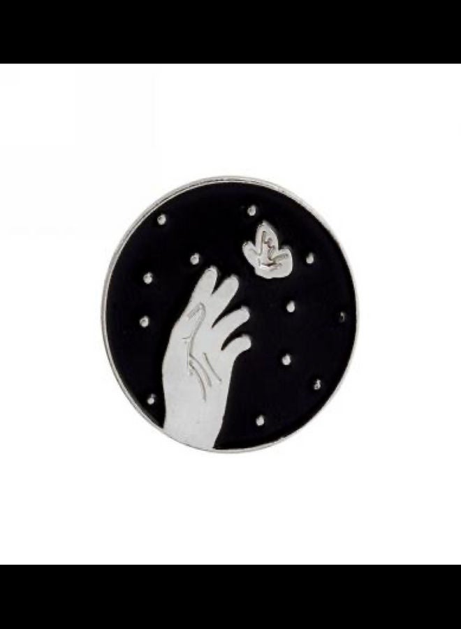 5esha Sky Design Brooch With Hand  - Image 1