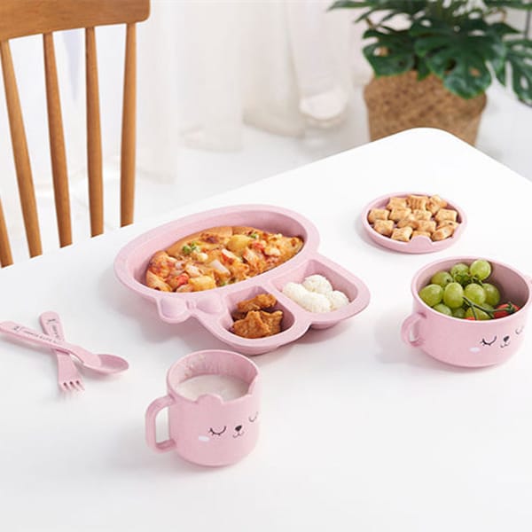 3-Piece Baby's Anti-Fall Grids Cute Dinnerware Set - Image 4