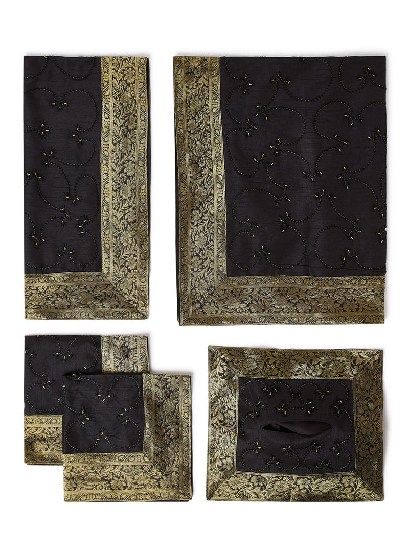 Ikras Table Cloth Set Black/Brown - Image 1