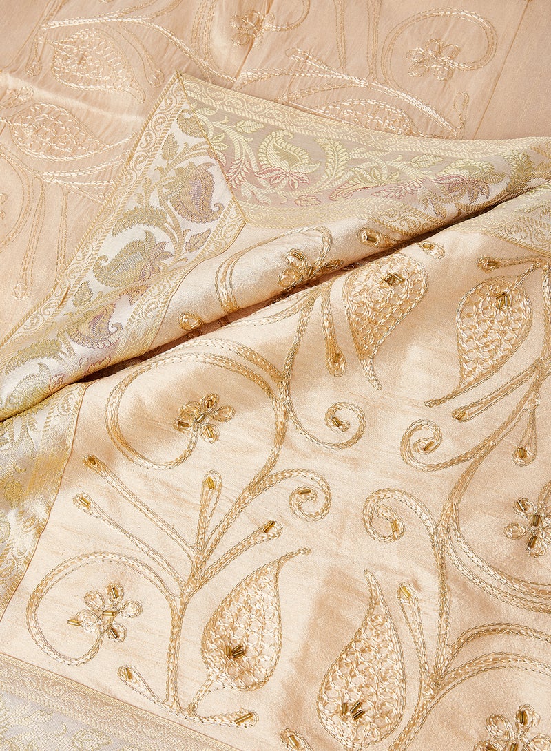 Ikras Table Cloth Set Beige  - Image 2