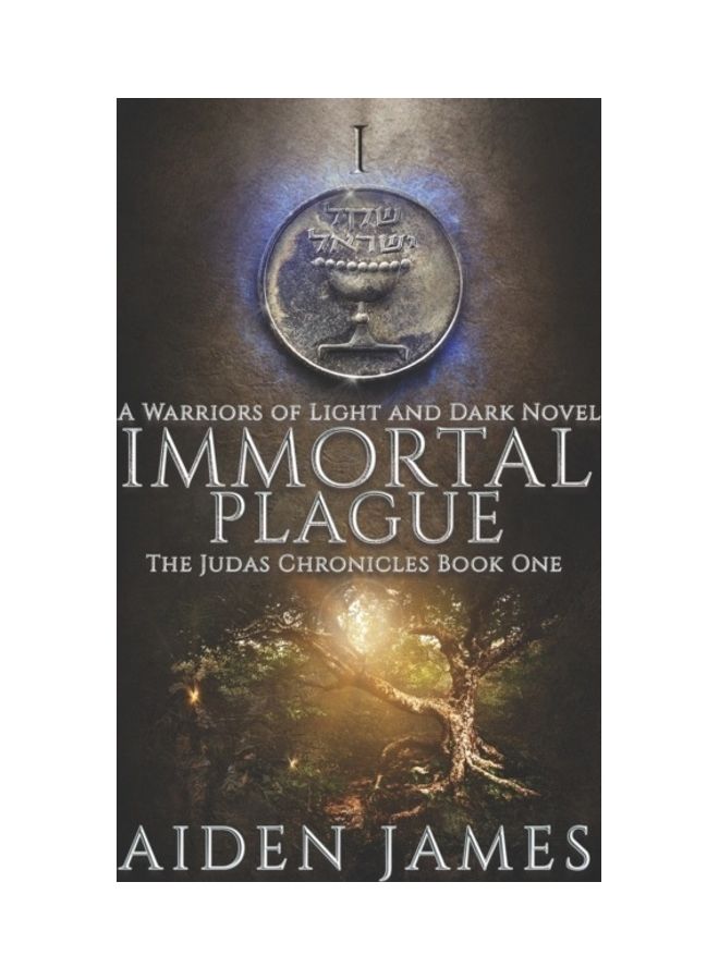 Immortal Plague: A Warriors Of Light And Dark Novel paperback english 