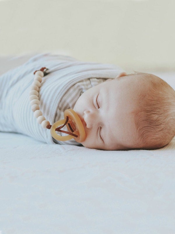 Baby's Anti-Drop Pacifier Chain - Image 4