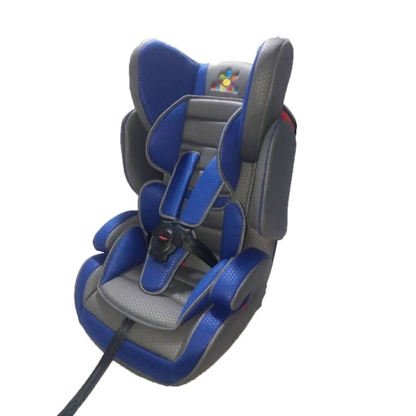 Baby's Car Sitting Seat With Belt  - Image 3