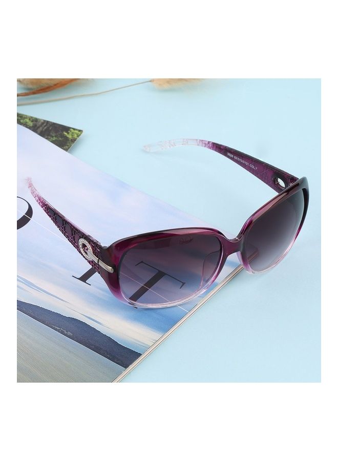 Women's Vintage Elegant Rhinestone Sunglasses - Image 4