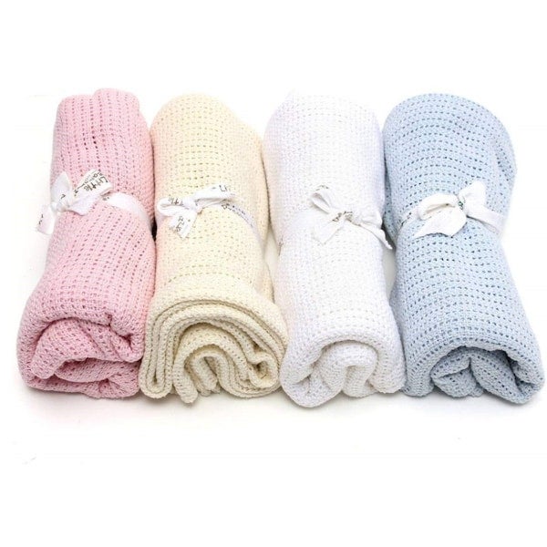Hollow Out Breathable High Quality Baby's Blanket - Image 4