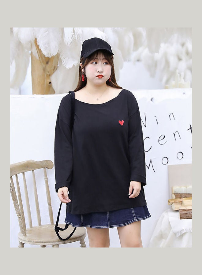 Solid Heart Embroidered T-Shirt Black/Red - Image 3