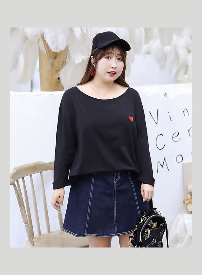 Solid Heart Embroidered T-Shirt Black/Red - Image 4