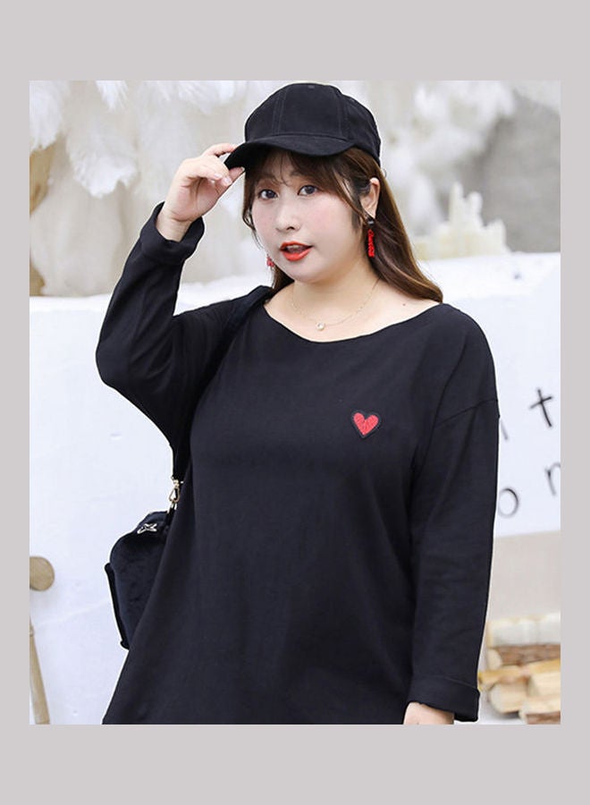 Solid Heart Embroidered T-Shirt Black/Red - Image 5