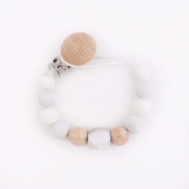 Cartoon Design Pacifier Chain - Image 1
