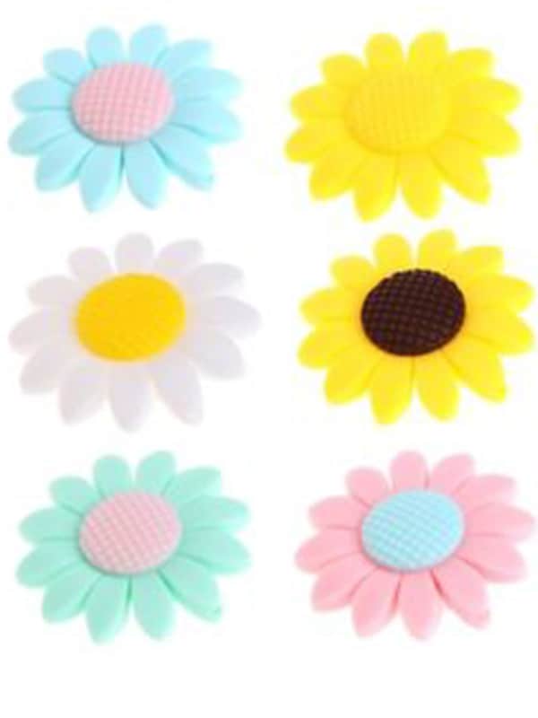 Flower Pendant Grade Silicone Teether - Image 4