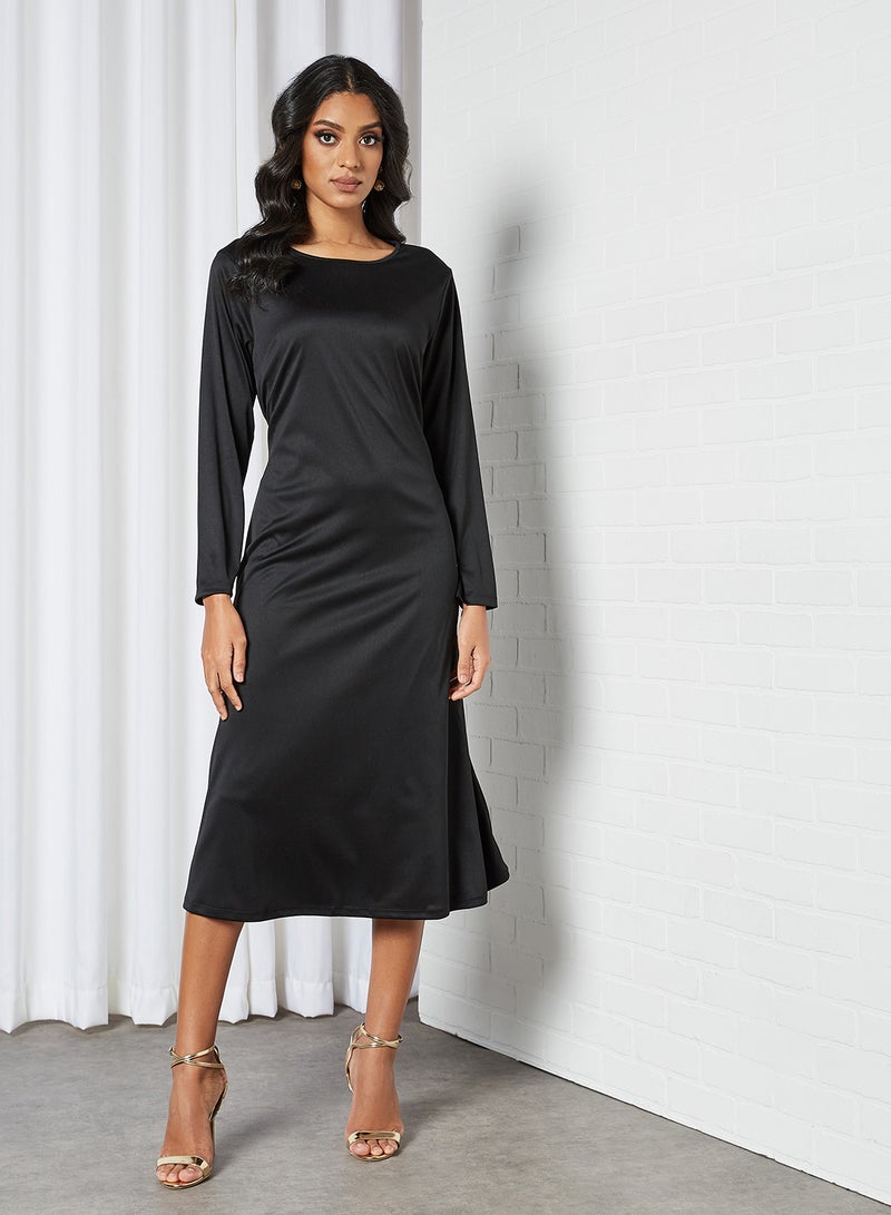 SIVVI for HANIYA Basic Maxi Dress With Waist Tie Black  - Image 1