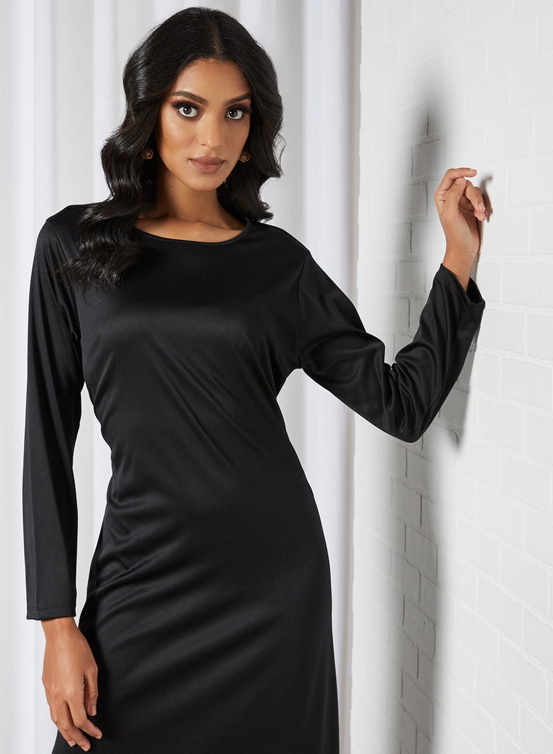 SIVVI for HANIYA Basic Maxi Dress With Waist Tie Black  - Image 3