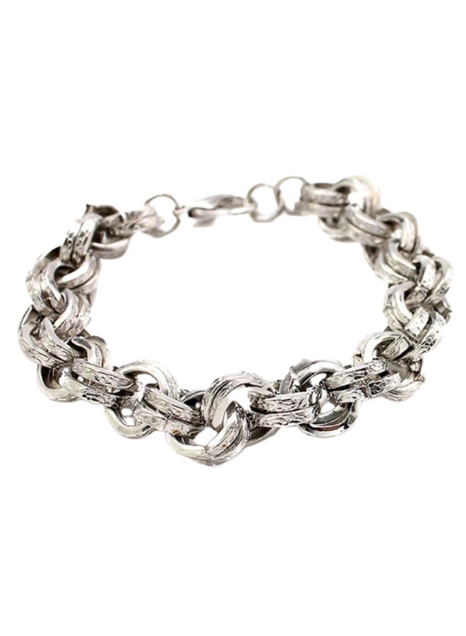 سوار بتصميم مميز على شكل سلسلة