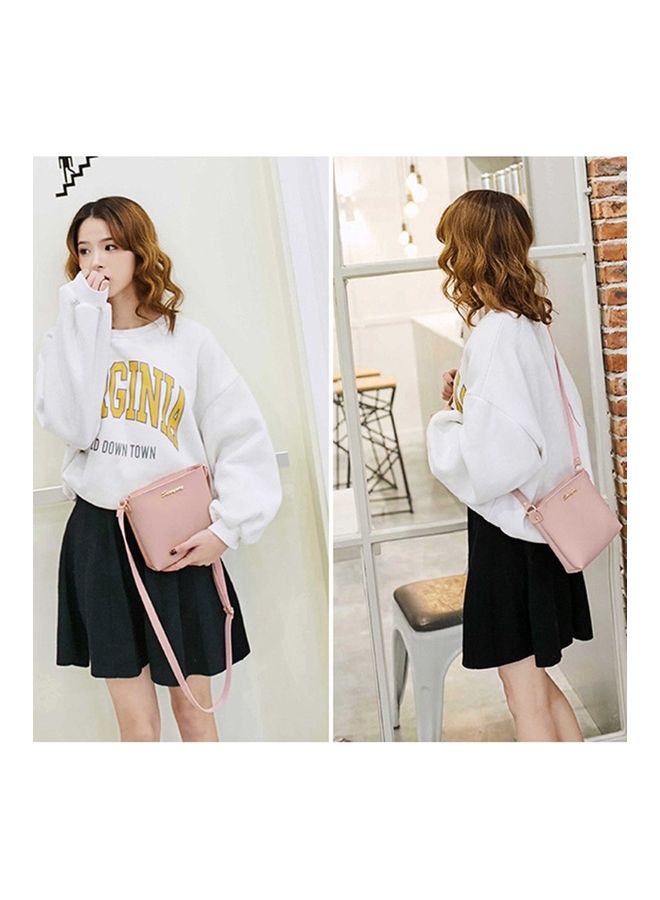 حقيبة كروس مزينة بتفاصيل بتصميم سحاب وردي - Image 4