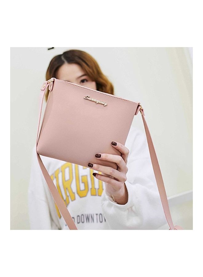 حقيبة كروس مزينة بتفاصيل بتصميم سحاب وردي - Image 1