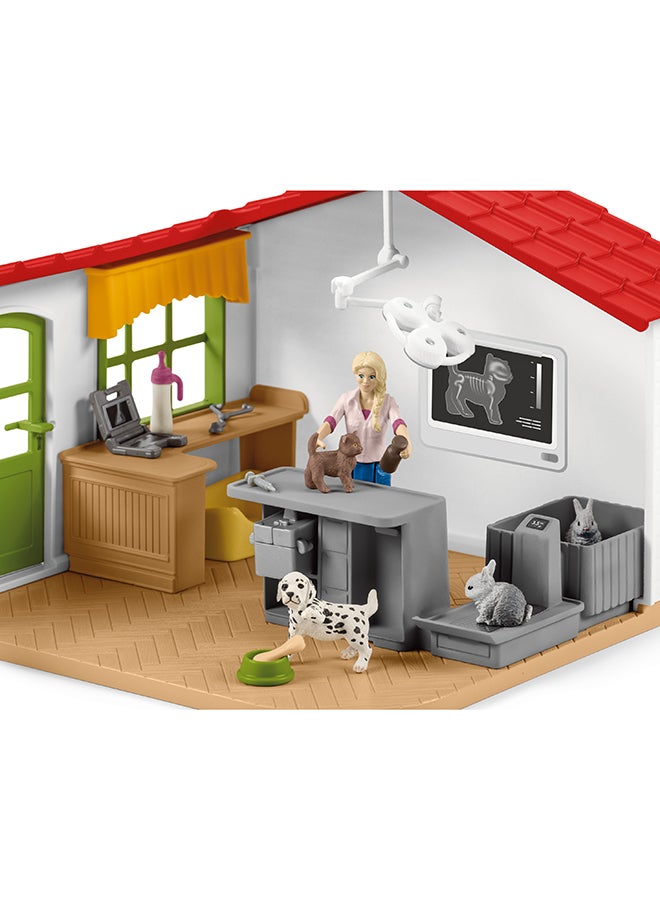 Schleich Farm World 27-Piece Vet Practice Playset 32x17x35cm - Image 2